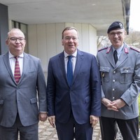 Bundesminister Boris Pistorius besucht die HSU Hamburg