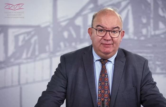 Videobotschaft des Universitätspräsidenten Prof. Dr. Klaus Beckmann