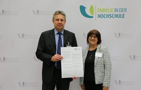 HSU unterzeichnet die „Charta Familie in der Hochschule“